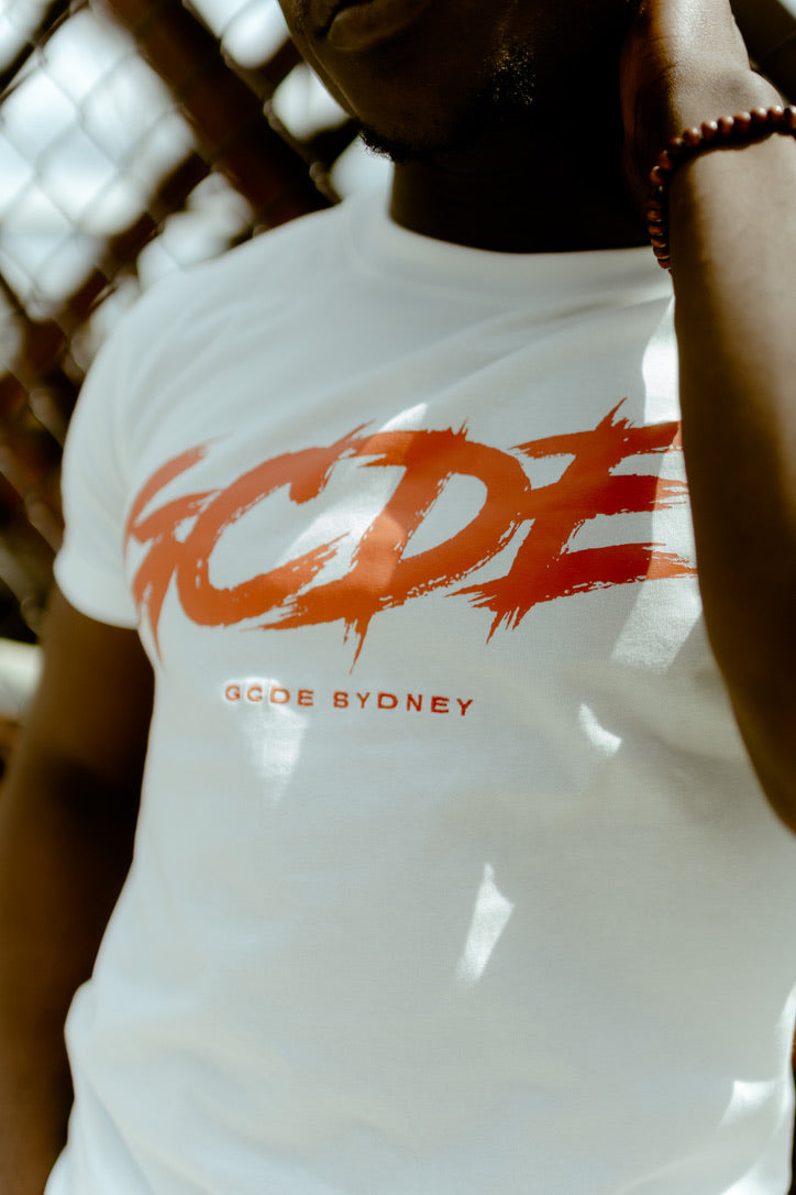 GCDE SYDNEY TEE - WHITE/RED